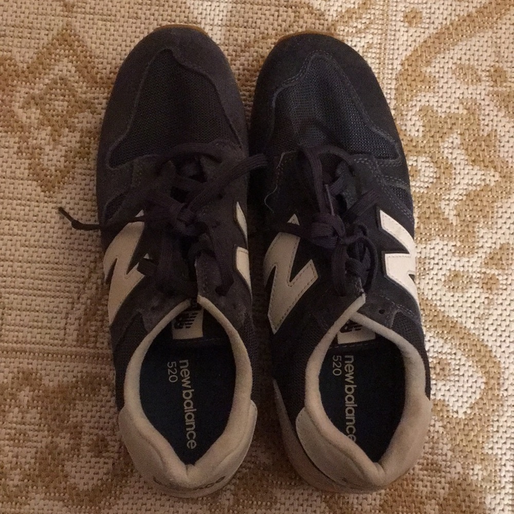 New Balance 520 Sneakers